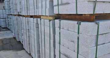 三门峡芝麻白路牙石，路侧石