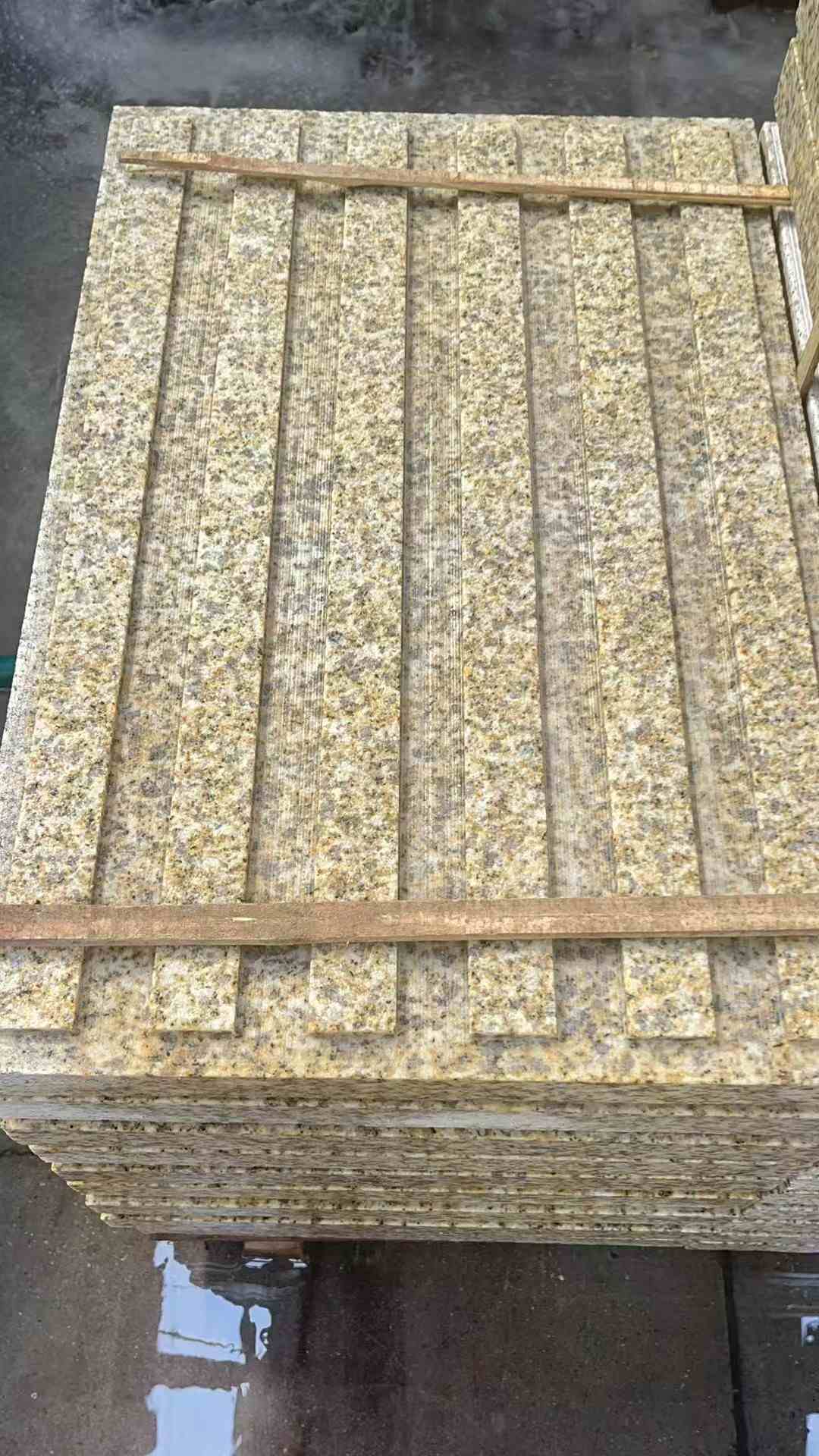 三门峡黄金麻盲道 石材盲道