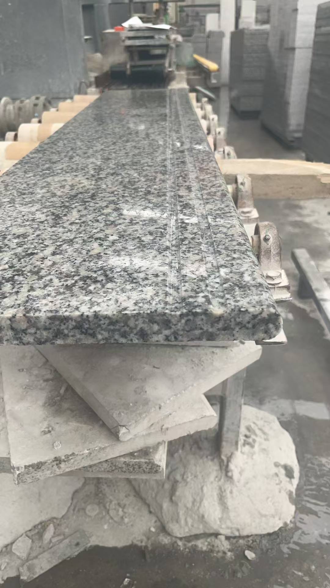 三门峡芝麻白楼梯踏步 芙蓉白